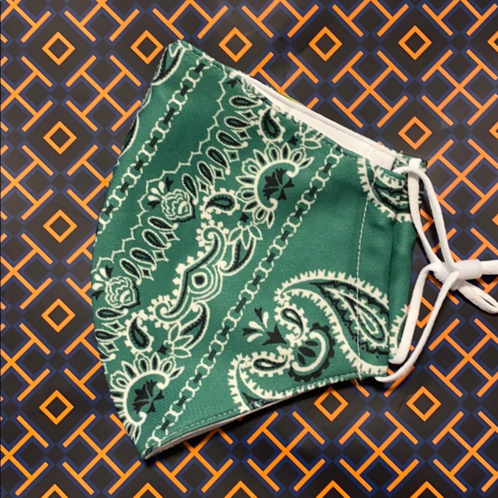 NWT Tory Burch Face Mask